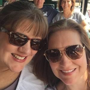 Meet your Posher, Laurel